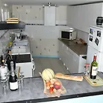 Nyaraló Maison Dans Le Vignoble De Bordeaux-blaye-bourg-cnpe